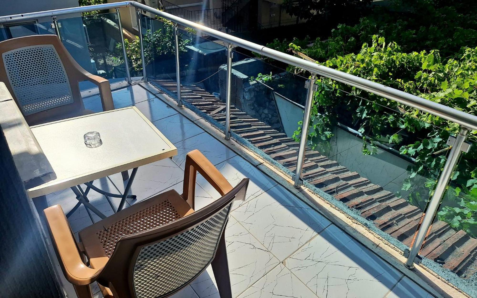 Alis Hotel