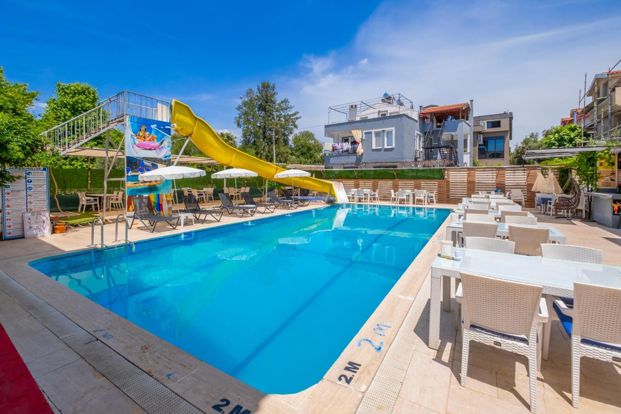 Alis Hotel